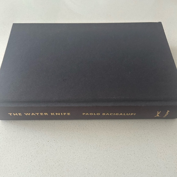 The Water Knife by Paolo Bacigalupi - Picture 7 of 9